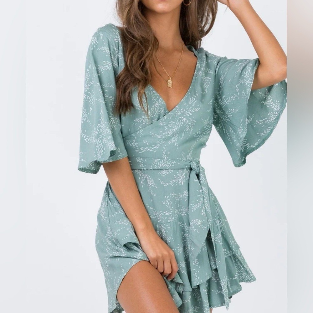 Princess Polly Sage floral romper